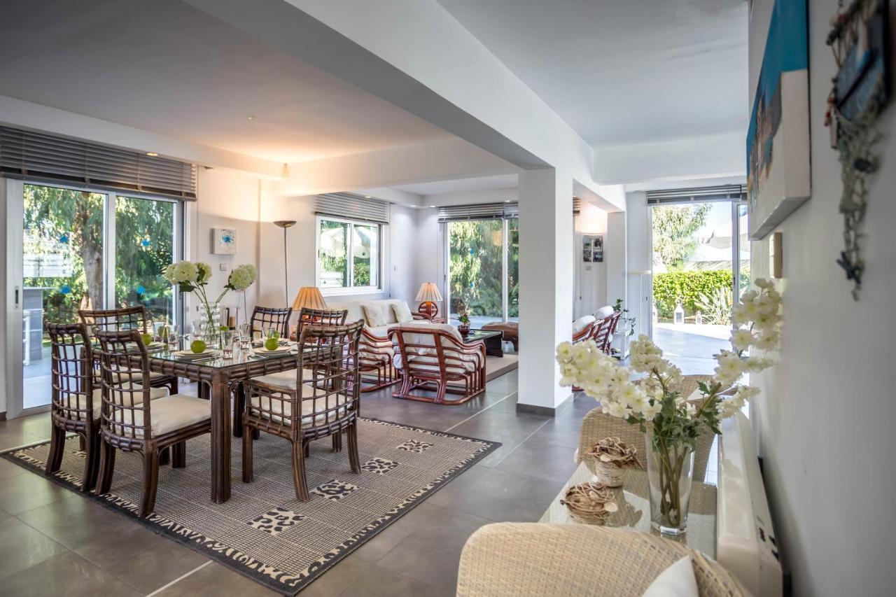 Villa Hibiscus โปรทาราส ภายนอก รูปภาพ