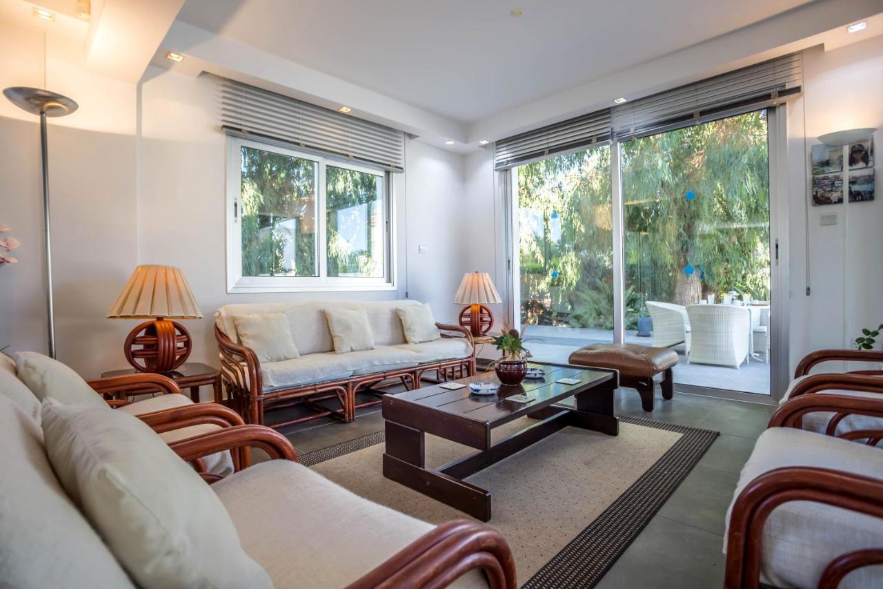 Villa Hibiscus โปรทาราส ภายนอก รูปภาพ