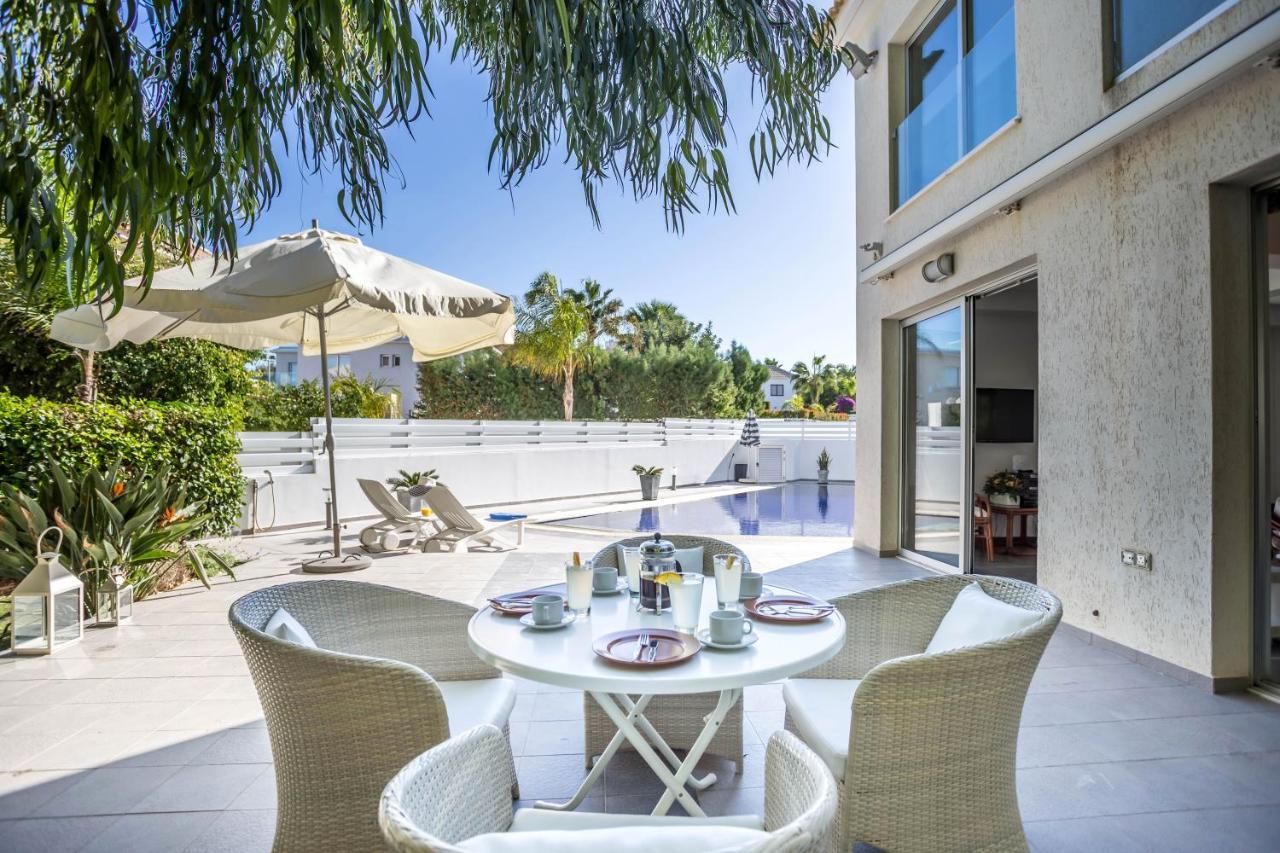 Villa Hibiscus โปรทาราส ภายนอก รูปภาพ