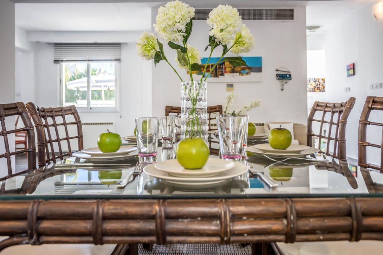 Villa Hibiscus โปรทาราส ภายนอก รูปภาพ