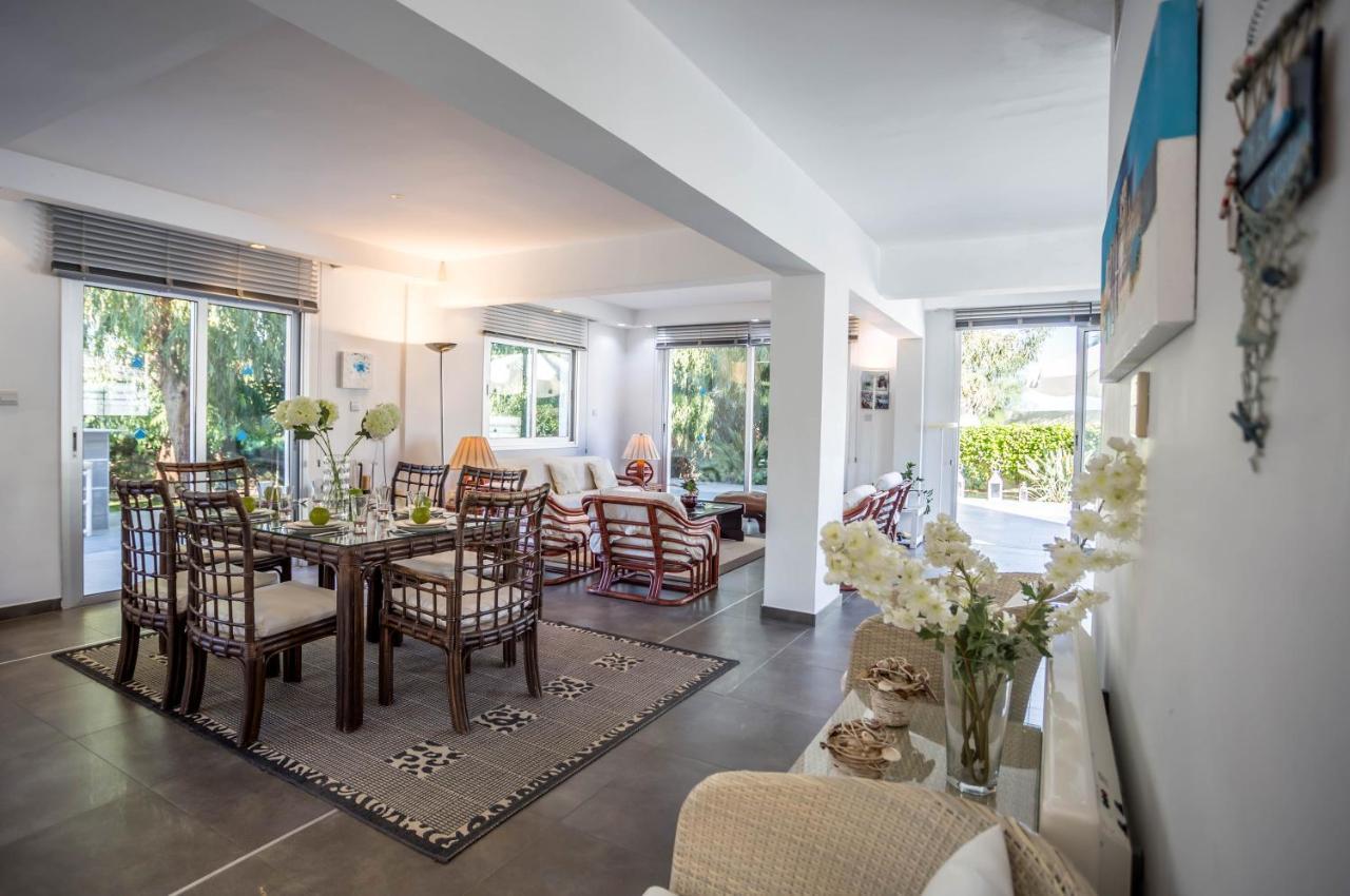 Villa Hibiscus โปรทาราส ภายนอก รูปภาพ