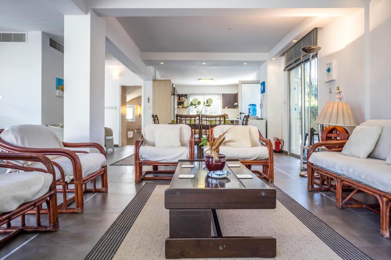 Villa Hibiscus โปรทาราส ภายนอก รูปภาพ