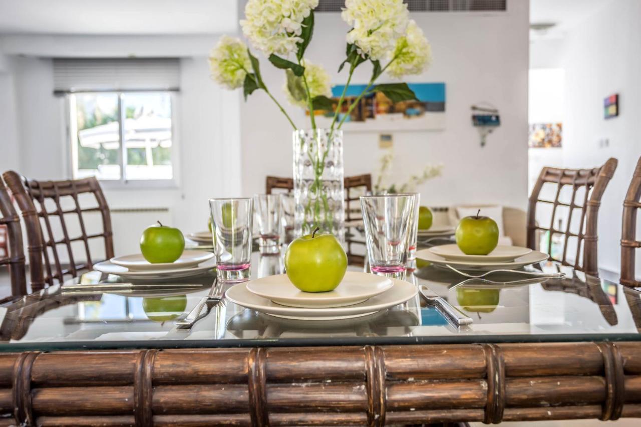 Villa Hibiscus โปรทาราส ภายนอก รูปภาพ